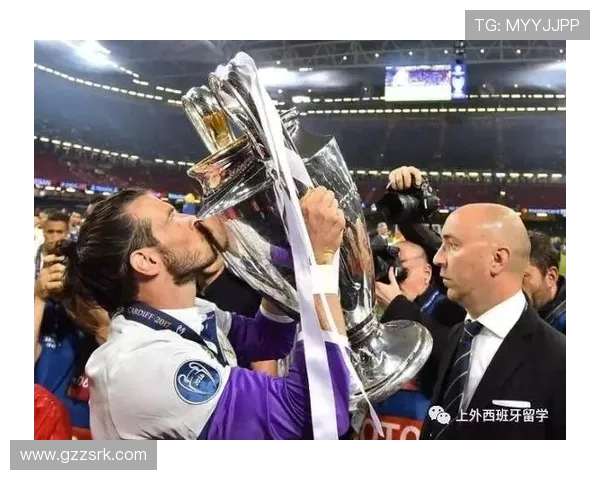 欧冠决赛央视解说集锦：激情语录与技术讲解并重